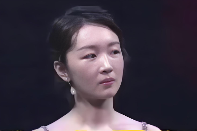 明明只是戏子，却把自己当大腕，论“耍大牌”，这4位明星够丢人
