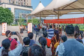 “文艺+宣讲” 巴南区这场宣讲走“新”更入“心”图片