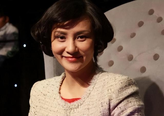 郭晶晶没想到，移居美国惨遭丈夫抛弃的高敏，已走上另一条上坡路