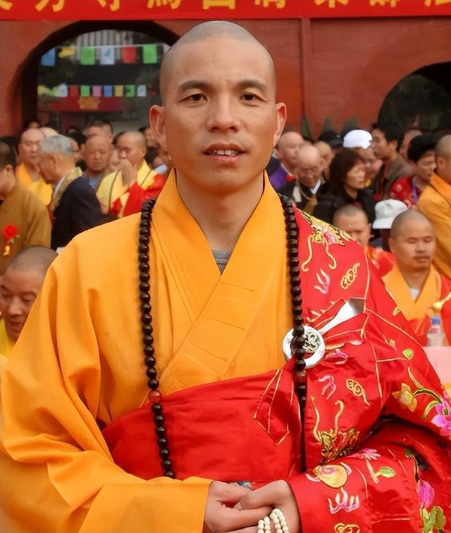 顺藤摸瓜！上任仅8天，官媒出手，揭开释印乐真实人品，字字珠玑