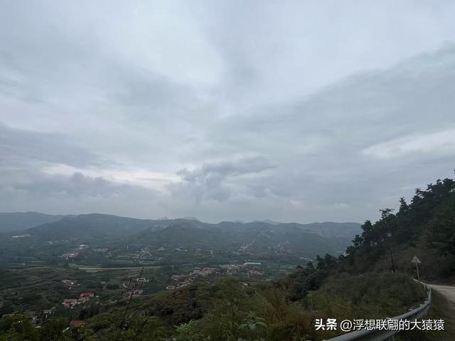 蒙阴七十二崮之一的瞭阳崮，不仅有壮丽风光，还曾有过血雨腥风
