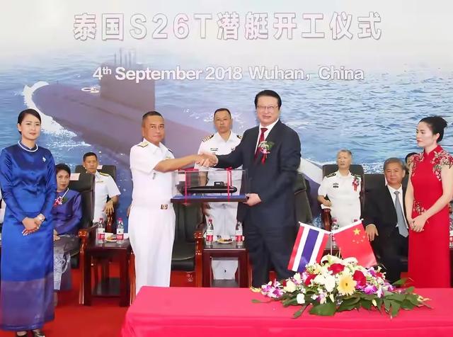 这一仗彻底把泰国打醒，卡了中国四年的军购，佩通坦内阁终于点头