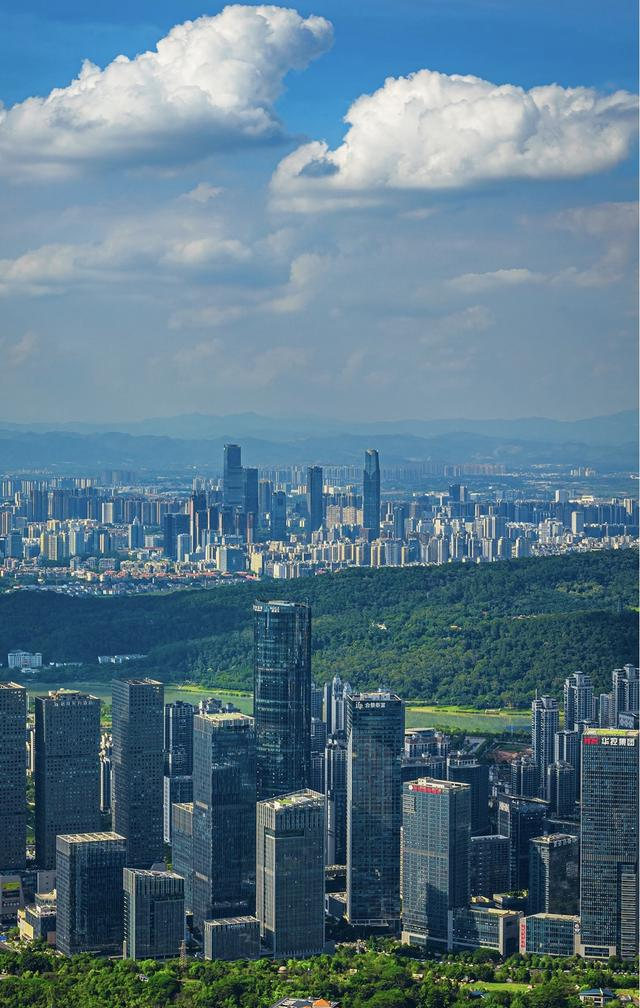 韩国朋友来南宁旅游，回去后一直摇头：南宁真的只是二线城市吗？