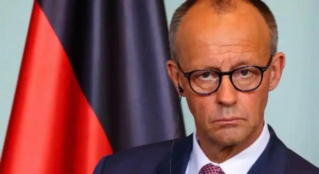 美欧盟友关系遇冰点	，机密通话遭泄露，特朗普对乌政策遭抵制