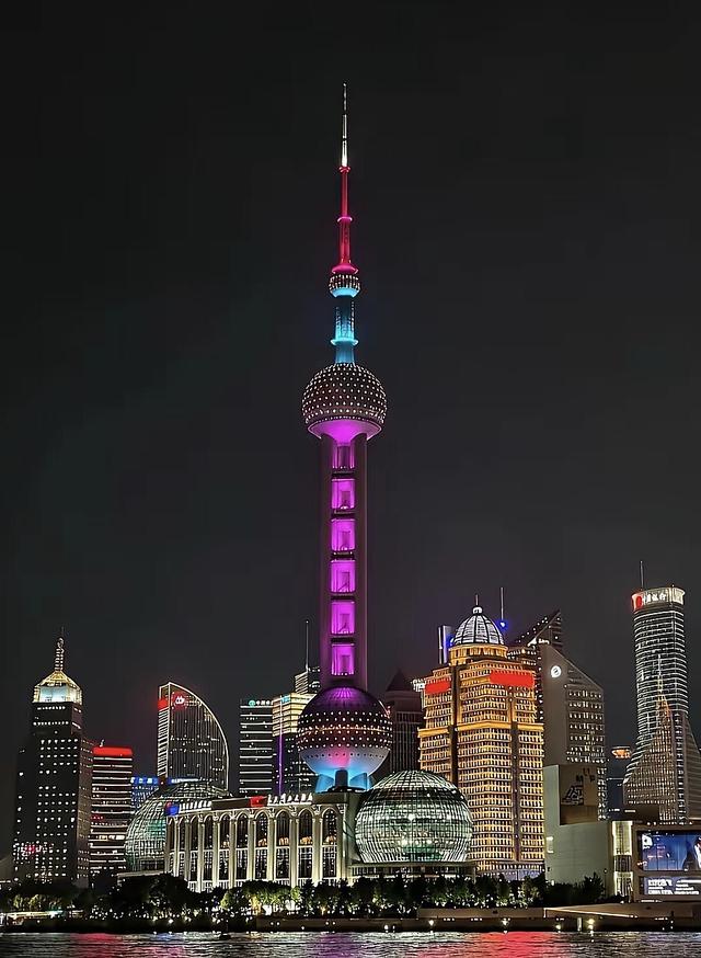 上海1日citywalk攻略｜情侣/闺蜜打卡，解锁魔都浪漫与文艺