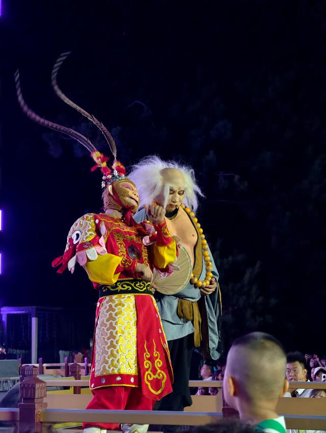 穿越仙妖界：夜游长春西游乐园，找回童年的筋斗云
