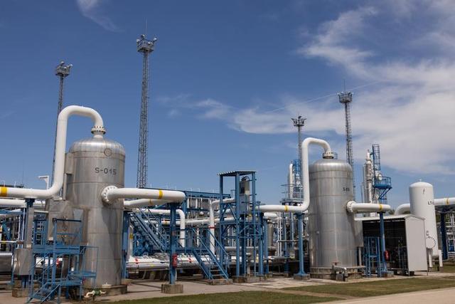 能源不足、芯片断供，2大挑战接踵而至，德国正面临“工业危机”