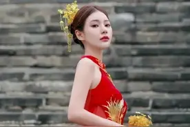 汪小菲马筱梅的婚礼，最惊艳的竟然不是她，而是她的玫瑰手捧花。图片