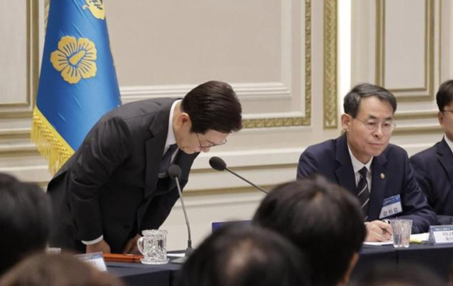 李在明的道歉会给尹锡悦致命一击吗