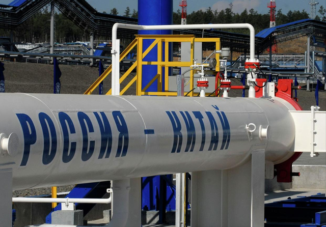 特朗普宣布	，委内瑞拉出口中国石油加价2美元，中方：一桶也不买