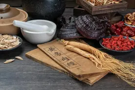 精神分裂，喜怒无常，幻视幻听? 其实是痰火上扰图片