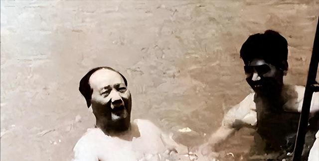 1958年毛主席视察南宁，知晓公安局长的名字后问：你这人正不正？