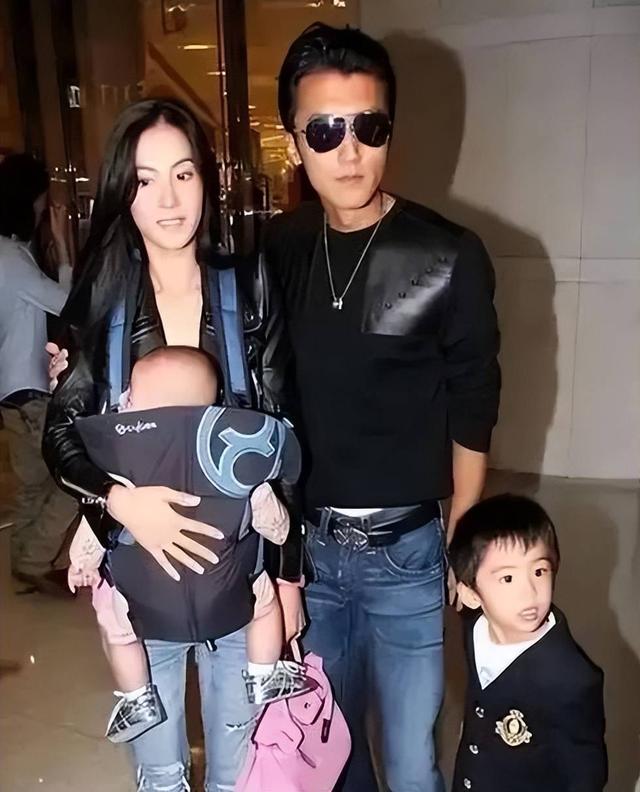 年轻时管不住下半身，如今却让18岁儿子买了单，张柏芝她后悔吗？