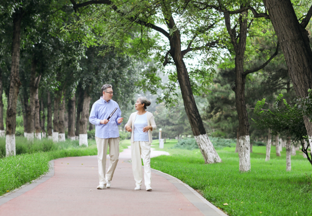 糖尿病人谨记：早晨1大忌，中午2不要，晚上3不做