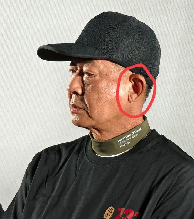 59岁王志文线下活动，发福挺大肚似70岁，皱纹满布被评心脏不太好