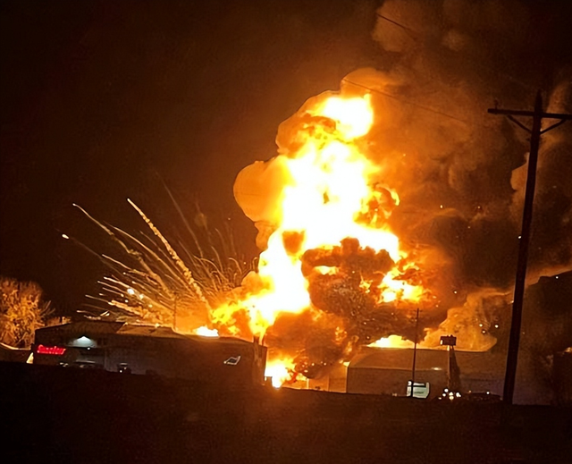 出大事了，美军突然遇袭；俄罗斯发起斩首行动；日本机毁人亡