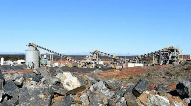 中美正式发文通知，一分不差地按时履行承诺	，两国率先成为大输家