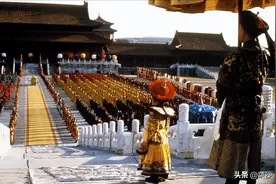 俄国到底是不是“白捡”了西伯利亚？1943年5月22日共产国际解散图片