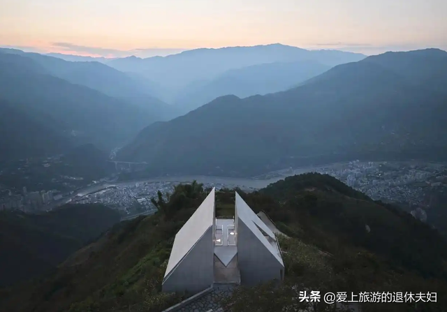 云南怒江州：曾经很难抵达的秘境，如今是进藏自驾者的美丽公路