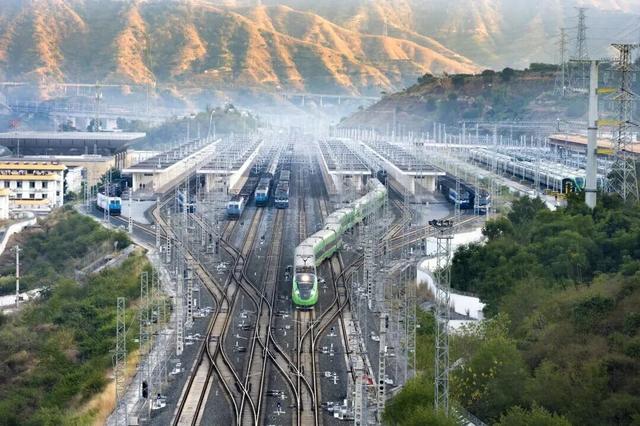 动车直达！来这座以花命名的城市，过个暖冬！