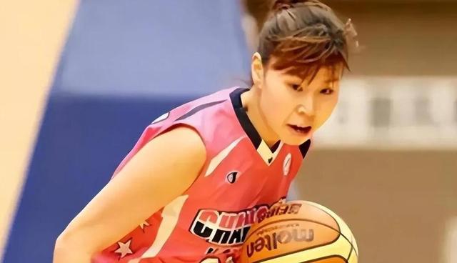 败类！中国女篮最“无耻”叛徒！装病偷入日籍，认日本富商做干爹