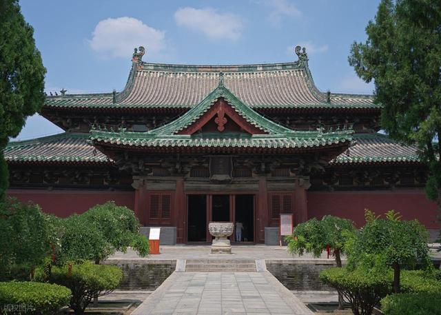 佛塔与藻井，这座晋北小城把古建玩明白了