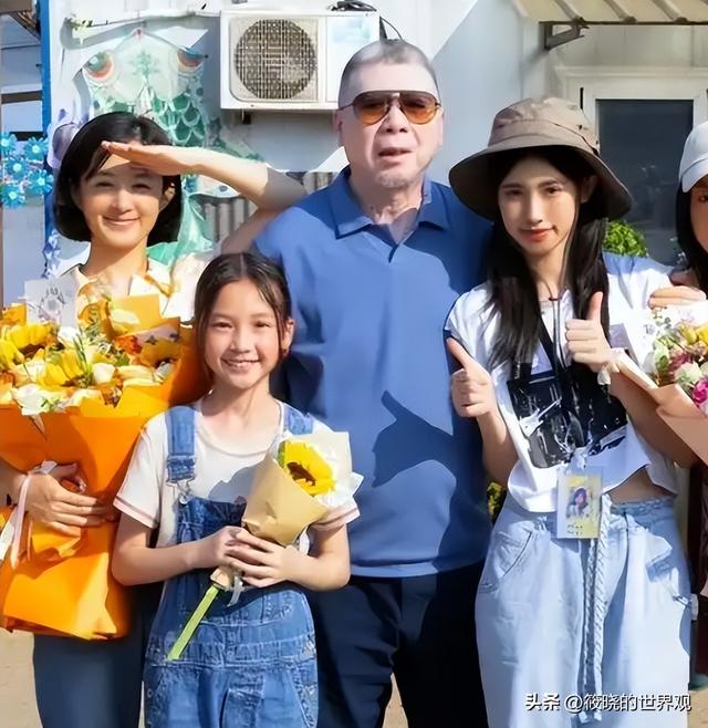 徐帆和冯小刚被爆离婚：26年无子女徐帆不再隐忍，冯小刚有苦难言