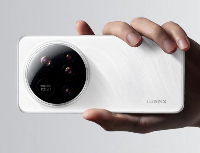 小米17 UItra双卫星版通过入网认证，影像全面升级，主打全能体验