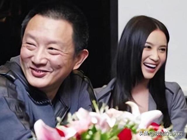 这一夜，被传“陪睡上位、知三当三”的宋佳，让整个娱乐圈沉默了