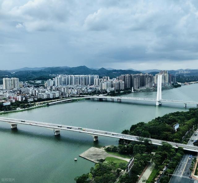 5 月最适合小住三五天的 5 个地方，倦极了，就挑一个去踏青吧！