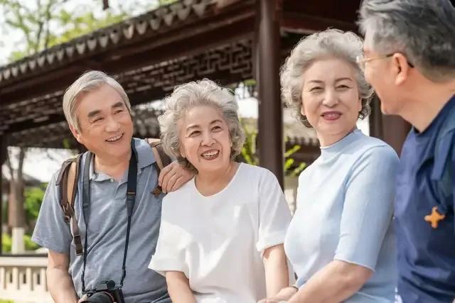 惊人的关系铁律：退休后无论和谁相处，都别让对方低成本持有你