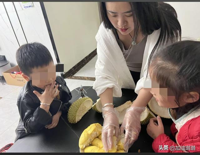 四川34岁美女伍燕去世，儿女双全，前后不到10个月，丈夫悲痛悼念