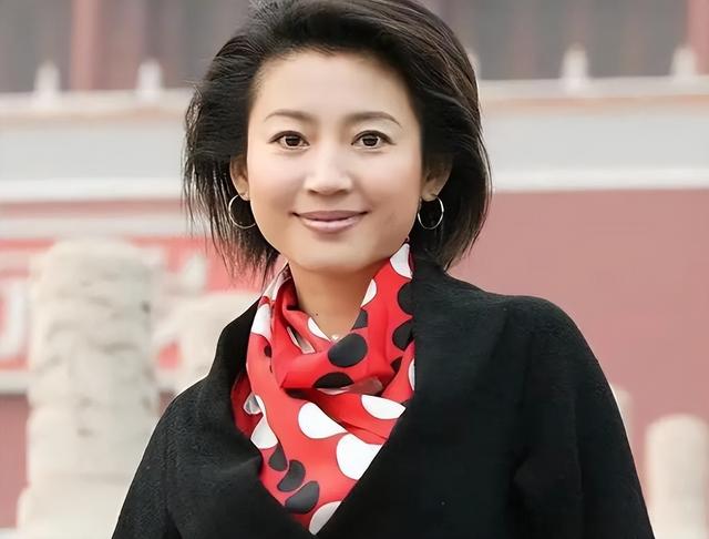 善恶终有报，57岁央视女主持王小丫，原来早已经走上另一条大路