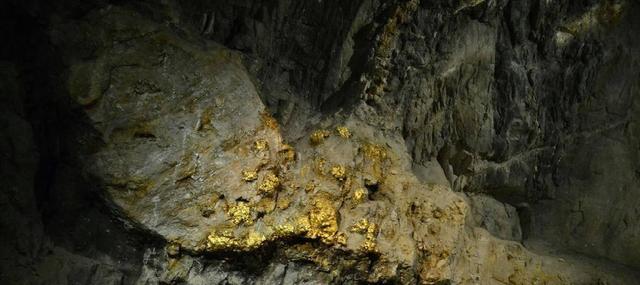 山东传来一声巨响，中国在海底挖出“第二国库”	，突破技术封锁！