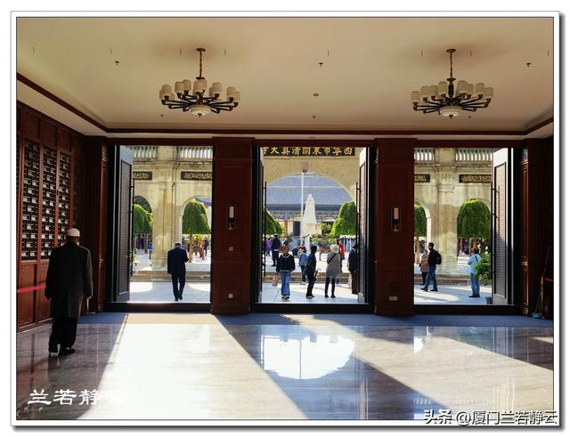 青海西宁市区里的几座清真寺 & 下南关美食街