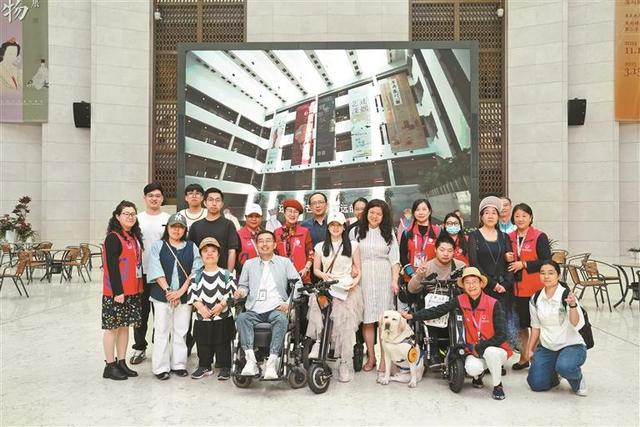 晶报特别报道 | 无障碍场景、社区场景、绿道场景不断上新 深圳CITY WALK场景持续加载中……