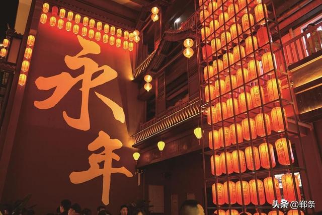 夜邯郸：千年古韵入星河，璀璨夜色醉人间