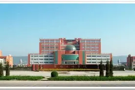 网友操碎心系列：建议宝鸡文理学院更名为“陕西大学” ，学校：应名实相符图片