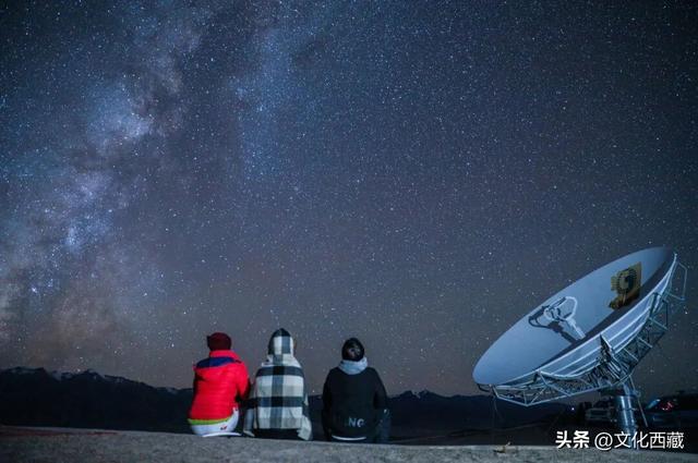 离谱又有趣的玩法！去西藏阿里一定要试！“荒野茶席”煮茶看星空