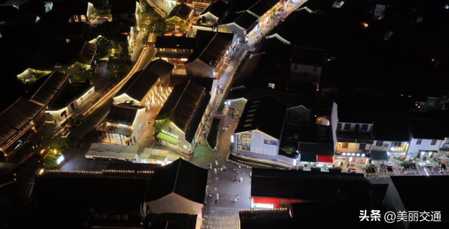 跟着交通去旅行｜一湖双镜 舟行古今 东钱湖“双”航线勾勒水墨与烟火双面美学