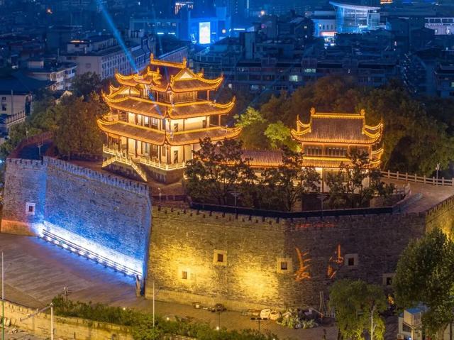 长安望长沙：烟火照古今