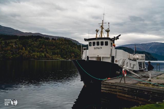 挪威秋韵，峡湾森境