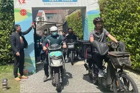 当快递小哥的骑行变成Cityride：原来路上这么美这么暖！图片