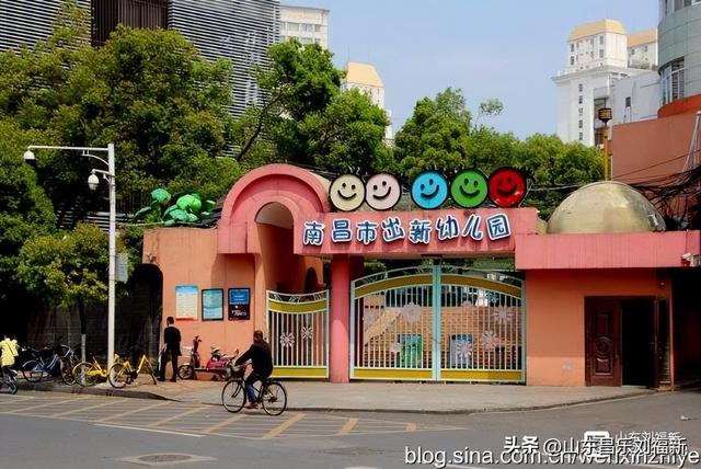 “南昌八一起义纪念馆”大门前实拍（江西之旅第廿二集）