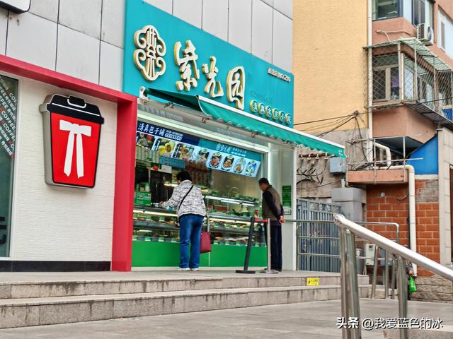 参观北京的中国电影博物馆，虽然距市区很远，但值得跑一趟