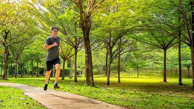 血压高的人，不能跑步？医生警告：不止跑步	，这些事也尽量避免！