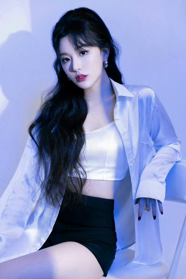 美图福利(17)，林允、杨幂、卢昱晓、宋雨琦、李一桐、孔雪儿