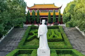文天祥：一身傲骨照汗青图片