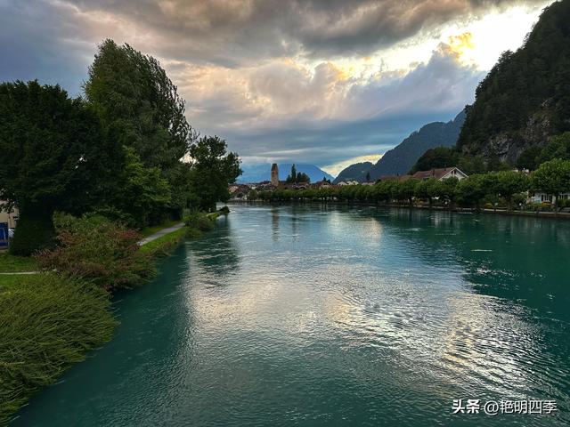 欧游杂记（3）‖ 乘“黄金列车”到因特拉肯：大美瑞士风光之旅