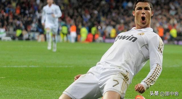 C罗不踢了？足坛首富疯狂押注AI，10亿粉丝成他新“进球”工具